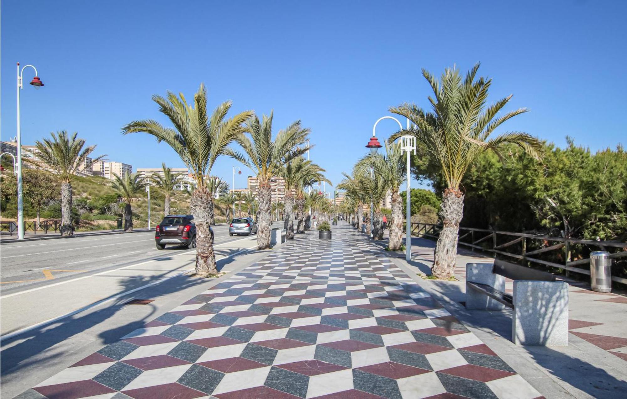 Beach Front Apartment In Los Arenales Del Sol Dış mekan fotoğraf